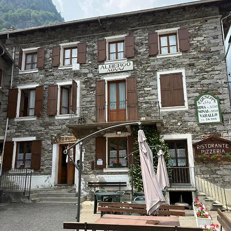 Nonaj Hotel 2*