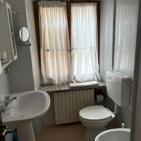 Nonaj Hotel